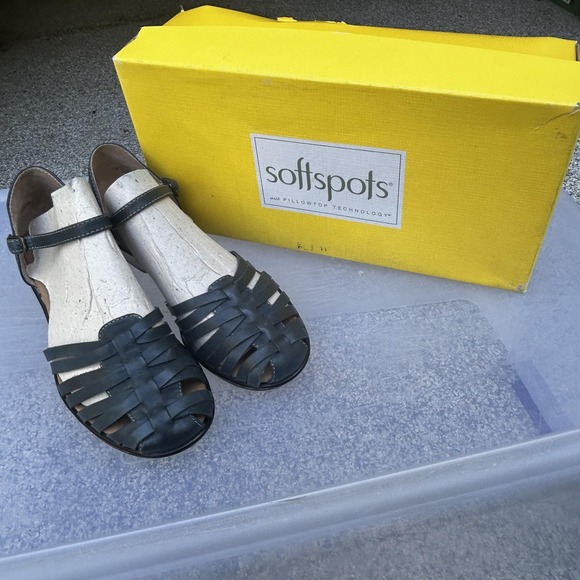 Softspots Shoes Womens Size 7 Navy Tatianna Fisherman Mary Jane Sandals Comfort - Picture 1 of 9